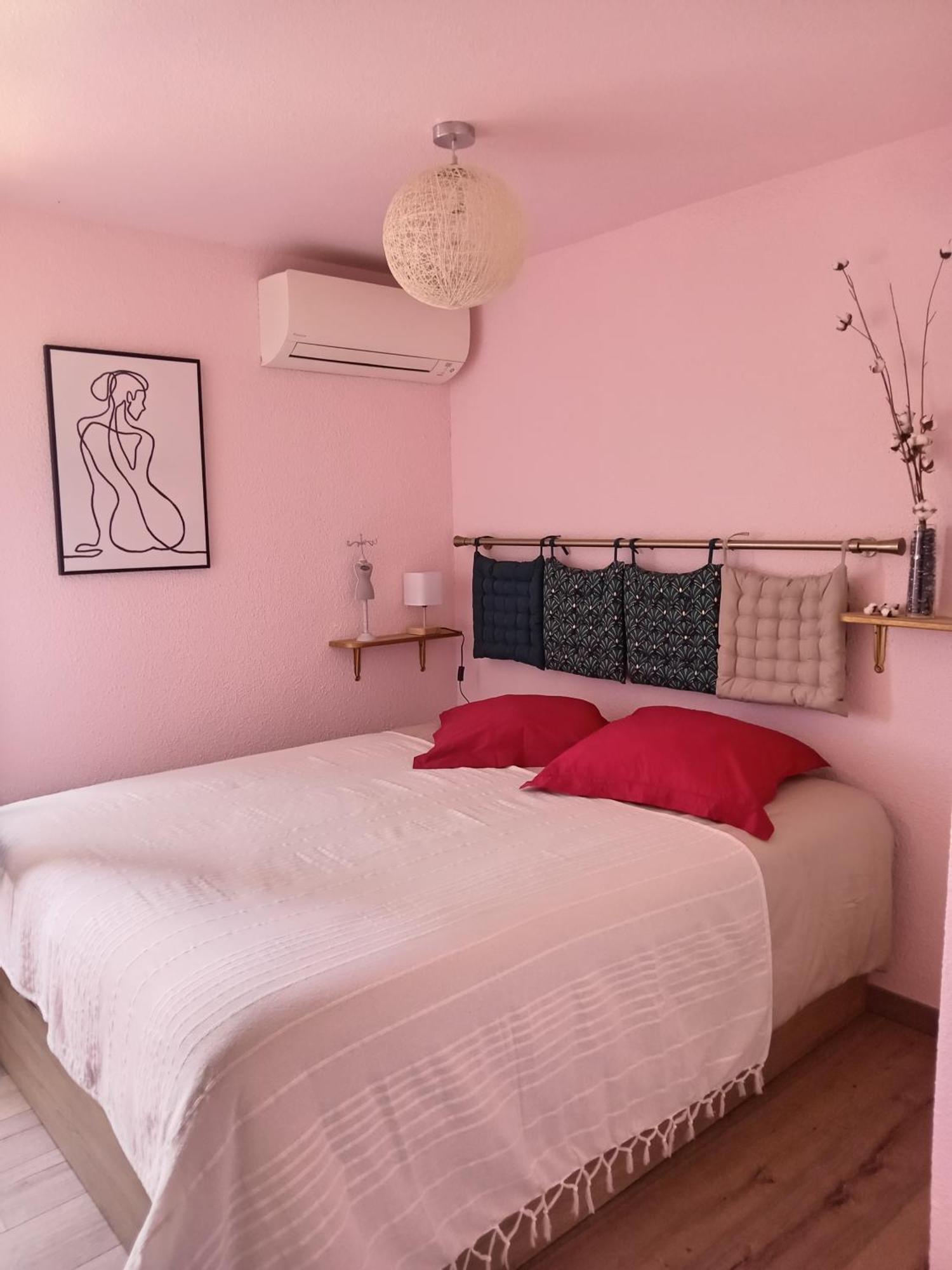 La Bulle Temporelle D'helene Apartment
